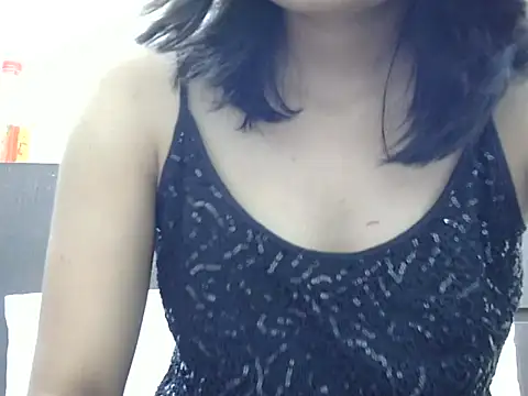 kAVYA 05 online show from April 13, 2026, 8:58 pm