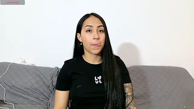 vanessaadol online show from May 9, 2026, 4:12 pm