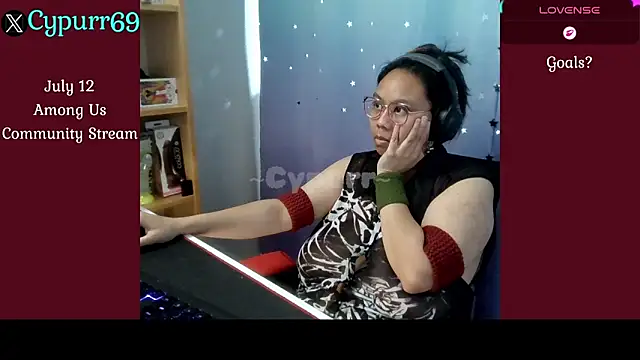 Cypurr online show from July 4, 2026, 8:59 pm