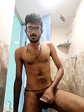 manikanda64 online show from May 4, 2026, 4:25 pm