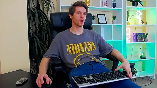 Eddie Baker online show from April 19, 2026, 9:39 pm