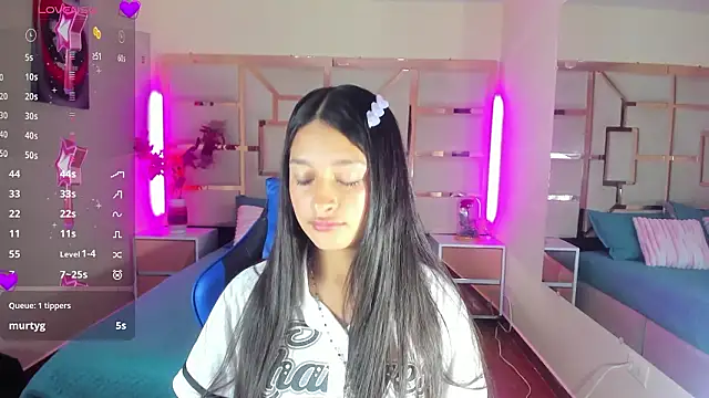 sofia belmont online show from March 7, 2026, 1:52 pm