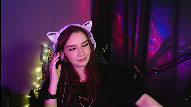 Celia Sensual  online show from April 29, 2026, 8:26 pm