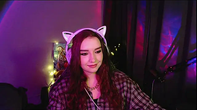 Celia Sensual  online show from May 17, 2026, 6:26 pm