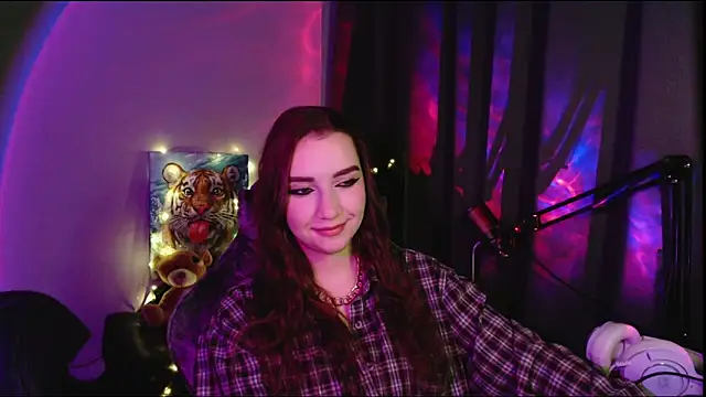 Celia Sensual  online show from May 29, 2026, 8:29 pm