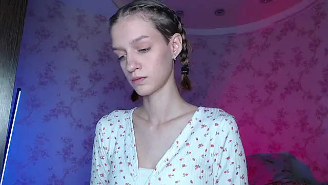 Chrissy Joyful online show from July 29, 2026, 4:32 am