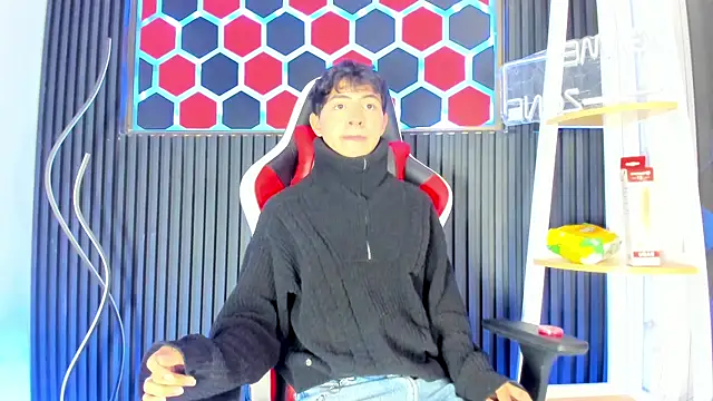 Cristopher Wild online show from April 12, 2026, 8:03 pm