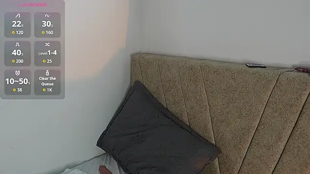 EliseColeman online show from March 25, 2026, 2:17 am