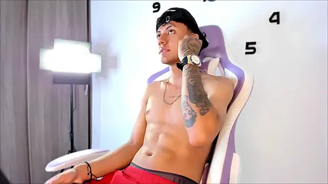 dominik jackson  online show from March 6, 2026, 2:30 am