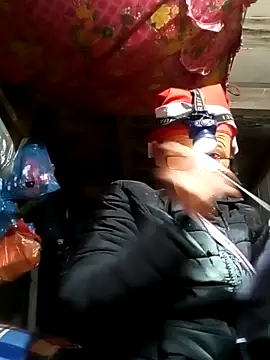 mama-cute online show from March 11, 2026, 6:52 am