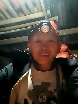 mama-cute online show from March 22, 2026, 2:20 pm