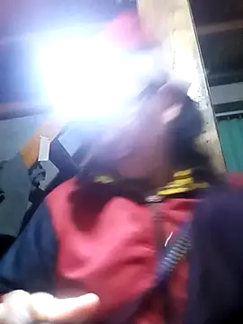 mama-cute online show from March 26, 2026, 1:28 pm