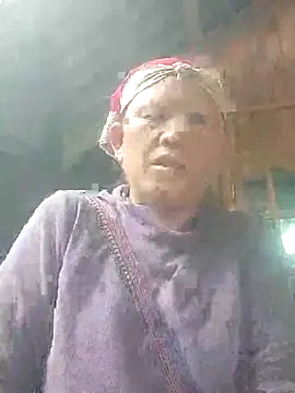 mama-cute online show from April 19, 2026, 2:11 am