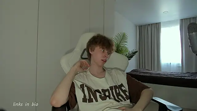 Wawesuc online show from March 27, 2026, 8:59 am