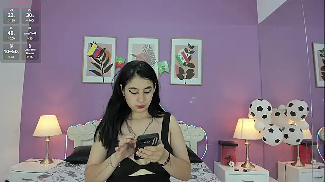 Snapshot of YayaQueen chatting on July 11, 2026, 12:08 pm YayaQueen online show from July 11, 2026, 12:08 pm