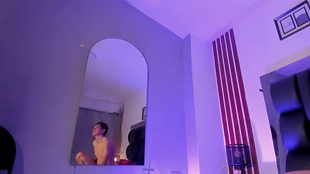 dalhia and hades online show from April 25, 2026, 1:41 pm