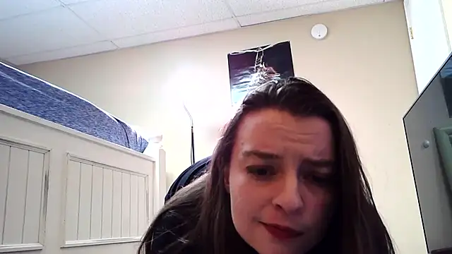 katmeowyou online show from March 16, 2026, 4:51 am