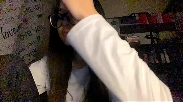 CatherineForbes online show from March 31, 2026, 1:44 pm