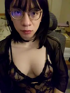 jamie515 online show from April 3, 2026, 4:49 pm