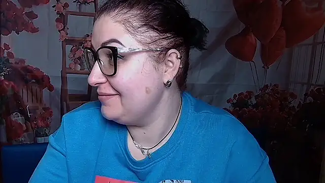 JannaCurvy online show from March 9, 2026, 6:39 am