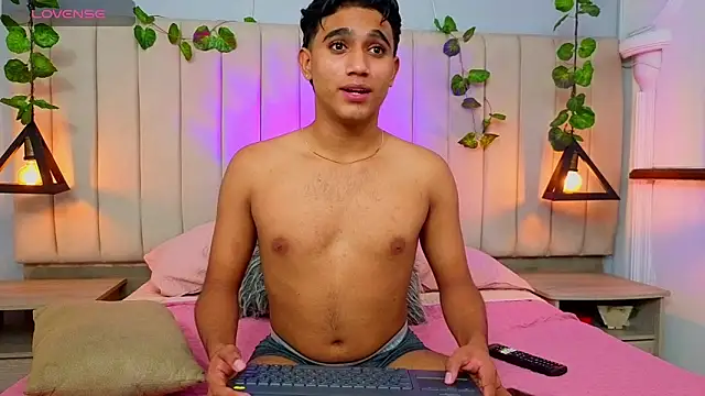 Snapshot of Morgan_Bladee chatting on June 18, 2026, 9:25 am Morgan Bladee online show from June 18, 2026, 9:25 am