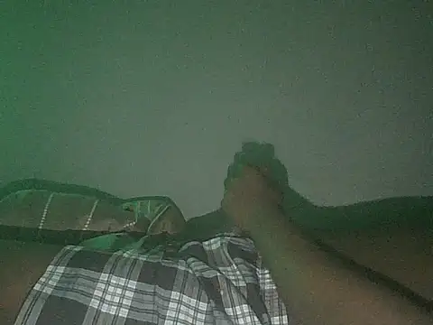 TheeJonnyBravo online show from April 25, 2026, 3:42 am