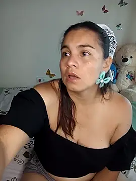 BettyBoo w online show from April 17, 2026, 12:52 pm