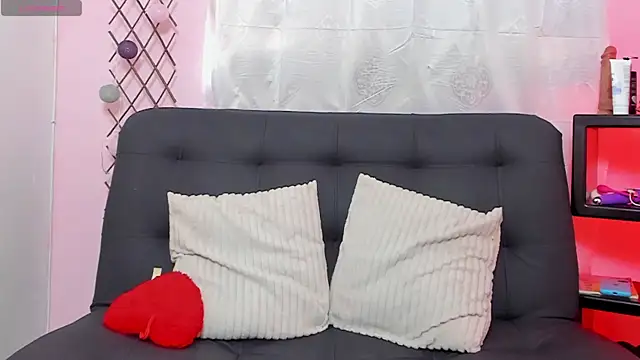 Nicolle Duke online show from March 12, 2026, 7:53 pm