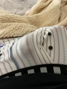 aoitai0 online show from March 17, 2026, 2:42 pm