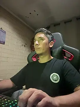 Cr1sXPorn online show from March 25, 2026, 1:00 am