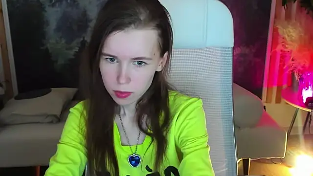 AriaGracen online show from March 18, 2026, 2:42 pm