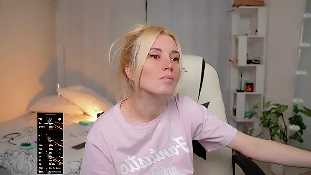 Myfeet inyourmouth online show from April 18, 2026, 8:09 pm