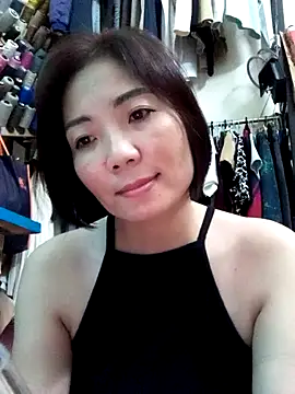 Snapshot of Miinn99 chatting on July 9, 2026, 8:51 am Miinn99 online show from July 9, 2026, 8:51 am