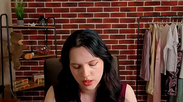 MarshaaOliver online show from March 23, 2026, 11:36 am