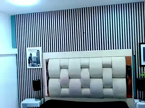 Alex Wolft online show from March 22, 2026, 11:57 am