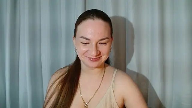 Snapshot of Belle_Fiesta chatting on March 29, 2026, 9:48 pm Belle Fiesta online show from March 29, 2026, 9:48 pm