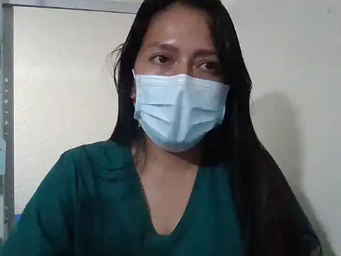 Snapshot of Dr_Edna_naughty chatting on April 10, 2026, 10:58 pm Dr Edna naughty online show from April 10, 2026, 10:58 pm