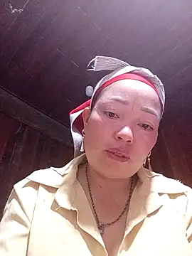 Yellow-pink online show from March 19, 2026, 10:58 pm