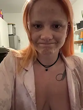 Fiebie licious  online show from June 1, 2026, 12:23 am