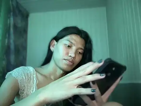 Yourgoddess jayve online show from April 14, 2026, 3:12 am