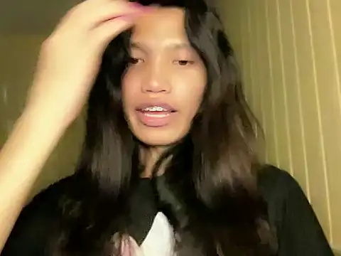 Yourgoddess jayve online show from May 14, 2026, 3:52 pm
