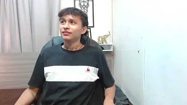 YuanDelux online show from March 8, 2026, 3:05 pm