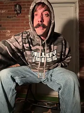 Snapshot of RawSlutMaker chatting on March 21, 2026, 4:39 am RawSlutMaker online show from March 21, 2026, 4:39 am