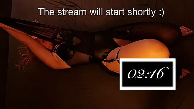 Julia and the cock online show from March 13, 2026, 5:52 pm