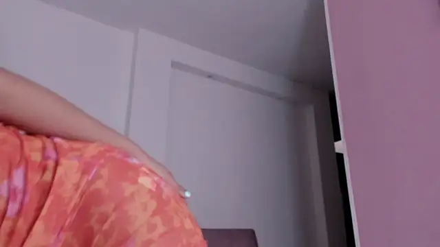 Snapshot of savhannacruzs chatting on March 18, 2026, 1:47 pm savhannacruzs online show from March 18, 2026, 1:47 pm