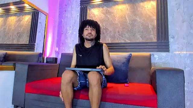 Snapshot of Angelo_Blessed chatting on June 22, 2026, 7:33 pm Angelo Blessed online show from June 22, 2026, 7:33 pm