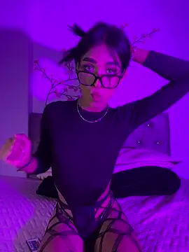 Tentacion Milly online show from March 23, 2026, 4:16 am