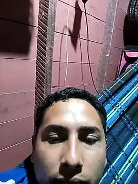 Snapshot of Gabsilva12 chatting on April 5, 2026, 5:15 am Gabsilva12 online show from April 5, 2026, 5:15 am