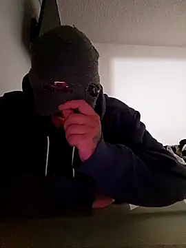 Snapshot of robk911 chatting on March 23, 2026, 12:25 am robk911 online show from March 23, 2026, 12:25 am