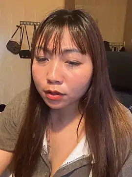 Sumi pusy online show from May 21, 2026, 11:28 am